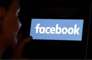 Read more about the article Facebook приостанавливает работу поддельных российских аккаунтов, предупреждает об угрозе взлома и утечки данных на выборах в США