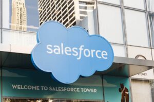 Read more about the article Salesforce потребует МИД с февраля следующего года